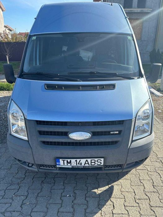 Vand Ford Transit -Stare excelenta de functionare, se vinde cu factura