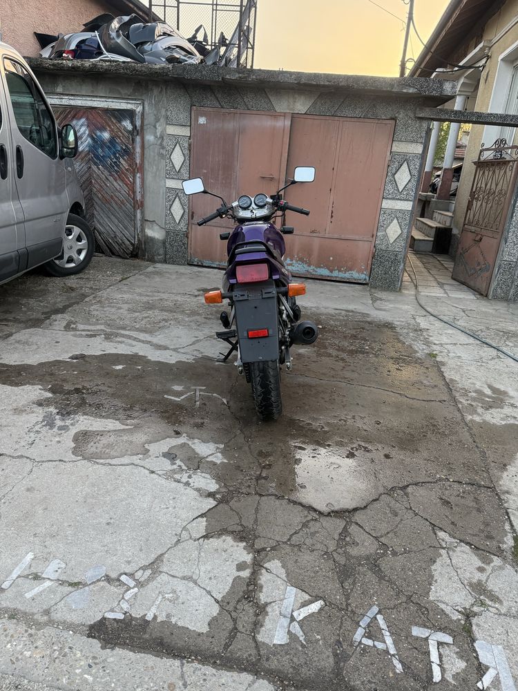 Сузуки GS500E турър