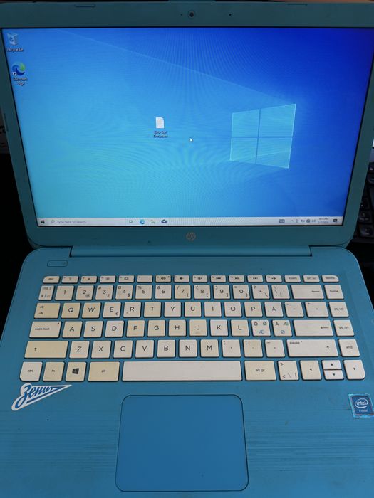 Laptop HP Stream 14-ax0XX