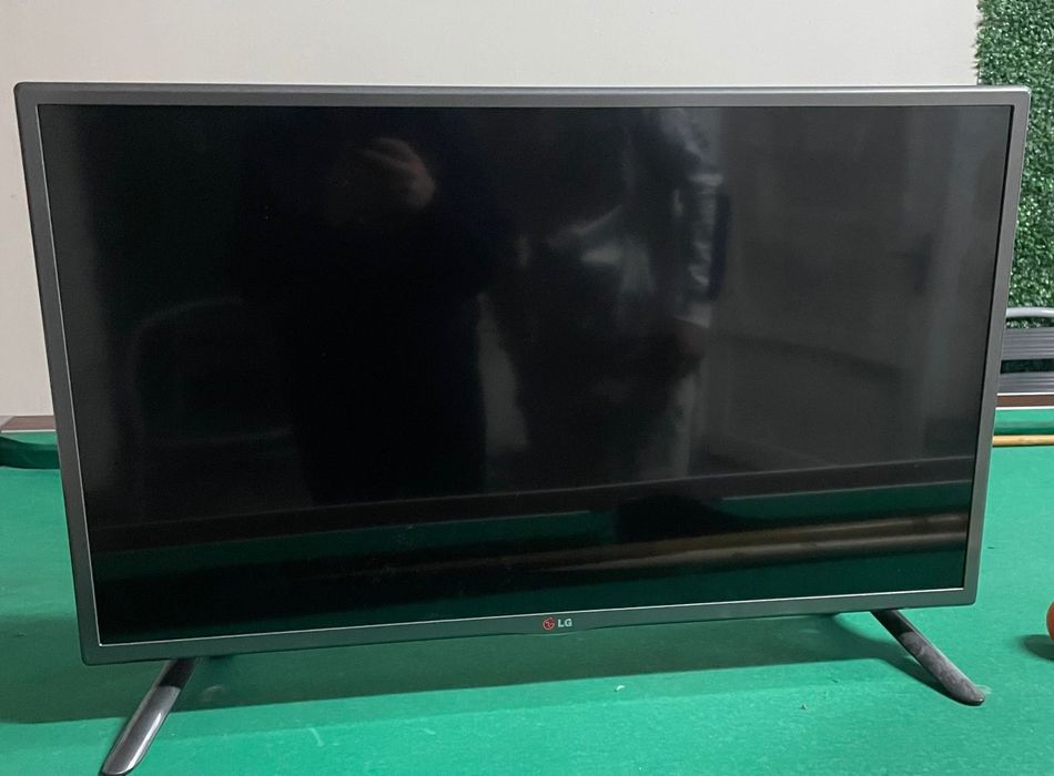 Televizor Lg 81 cm