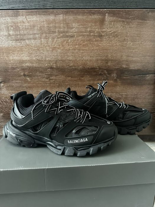 Balenciaga Track