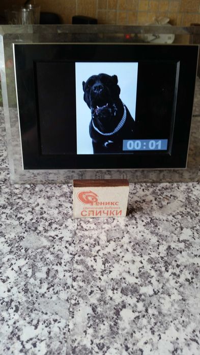 Фоторамка philips с картой памяти на 512мв.