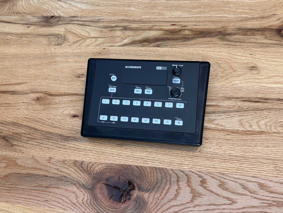 Allen Heath ME 500 personal mixer IEM, in ear casti