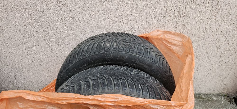 205/55/16 kumho wintercraft дот 2520 Зимни гуми 2 броя 6.35мм