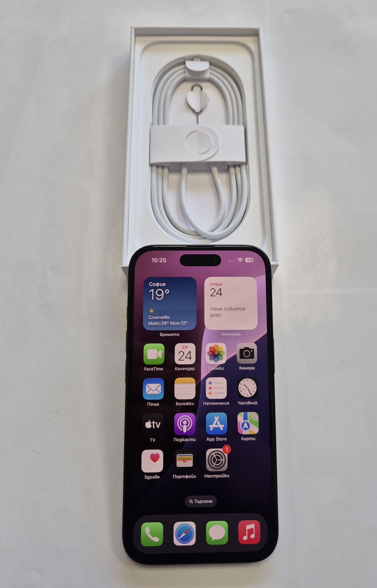 Нов! Iphone 16 128GB Black