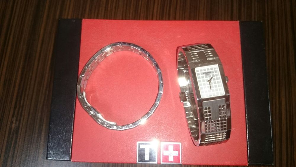 Ceas dama Tissot T Minisquare + brățară