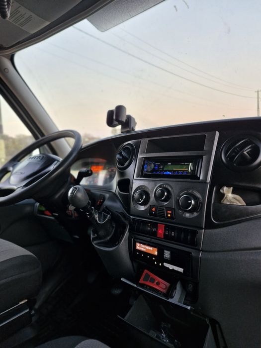 Iveco daily 35C15 Autoplatforma 3.5T Platforma Auto