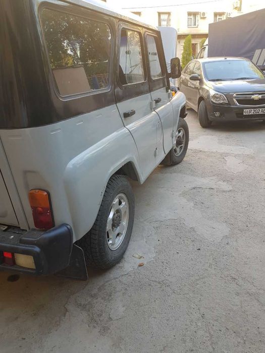 УАЗ Хантер змз 409