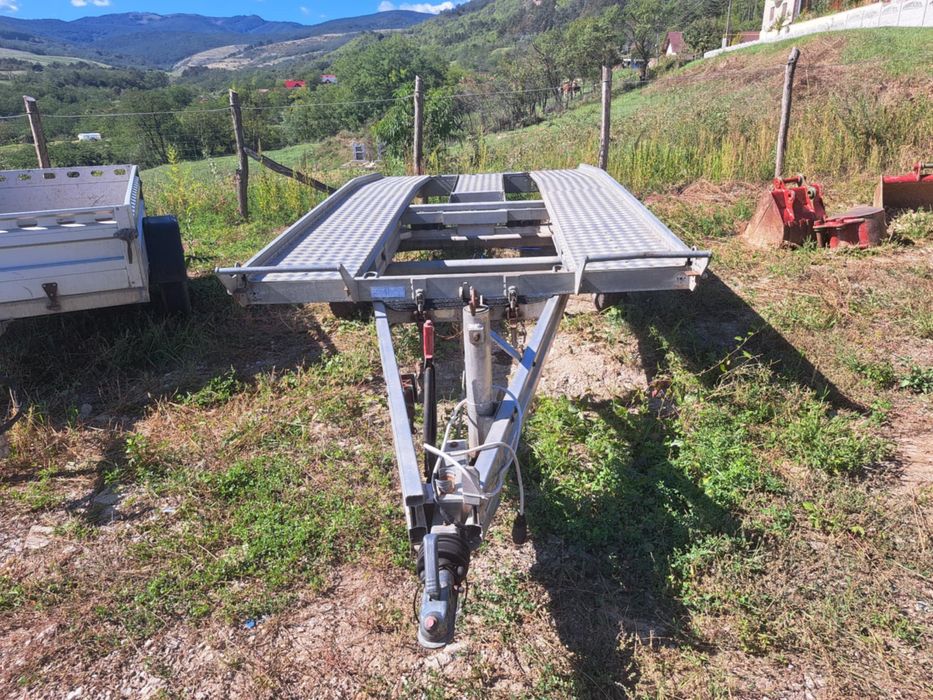 Vand platforma cu axa dubla