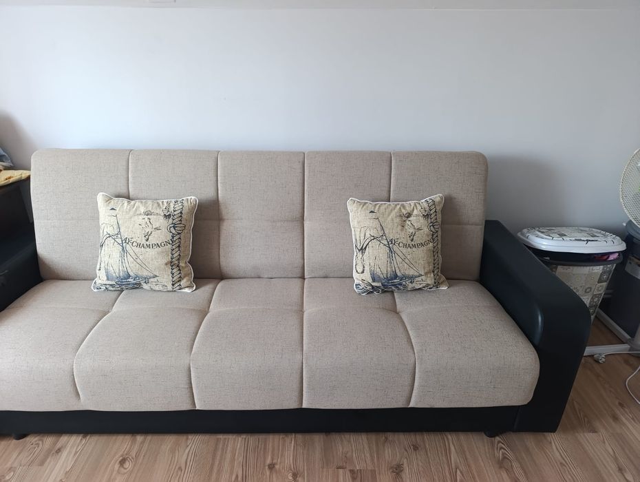 Mobila tineret și canapea