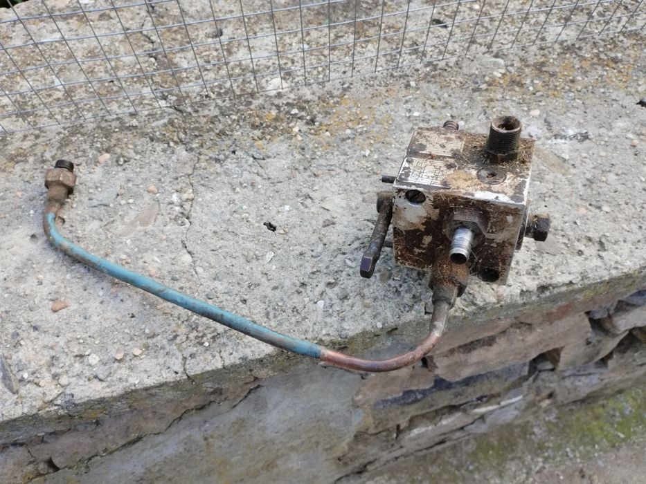 Хидравличен Разпределител работил на БЧС