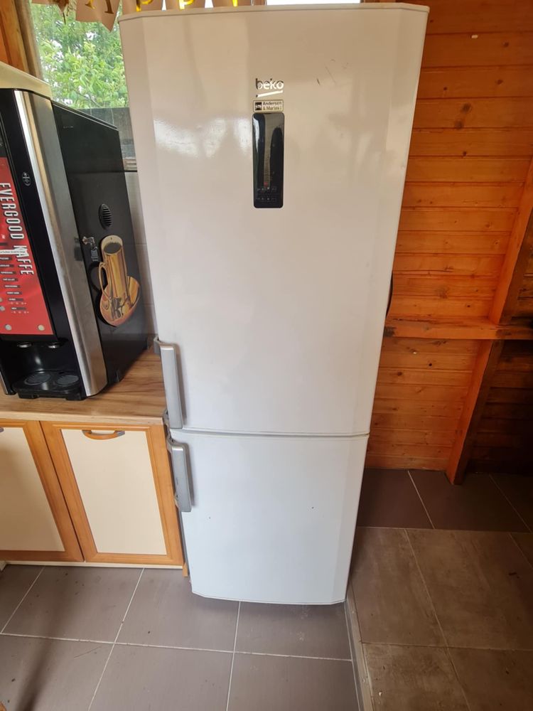 Vand Frigider beko