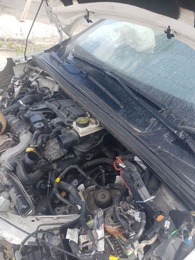Citroen C4 1.6hdi 112 2011г на части