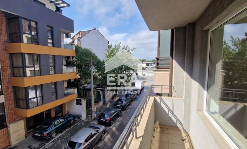 Продава се Двустаен апартамент в Варна, Лятно кино Тракия - 55 кв.м за 2110 €/кв.м - Снимка #2