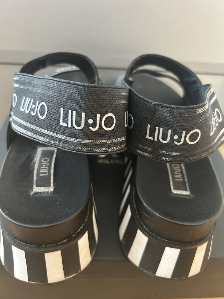 Черни сандали Liu Jo