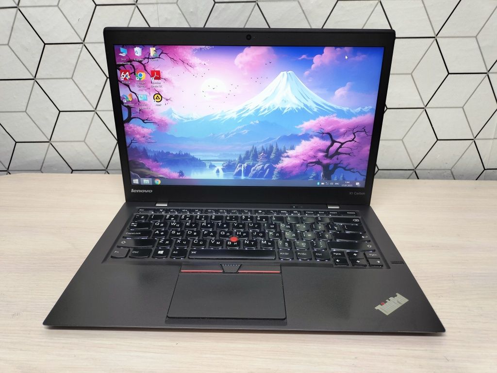 Продаю брендовый ноутбук Lenovo ThinkPad в отличном состоянии
