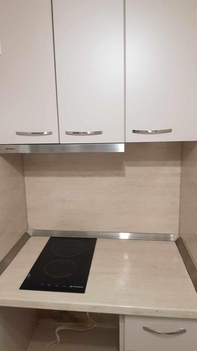 Дава се под наем Тристаен апартамент в Пловдив, Кършияка - 90 кв.м за 357 € - Снимка #1