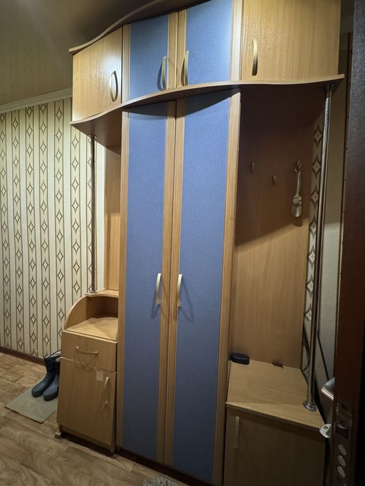 Продам прихожую в хорошем состоянии