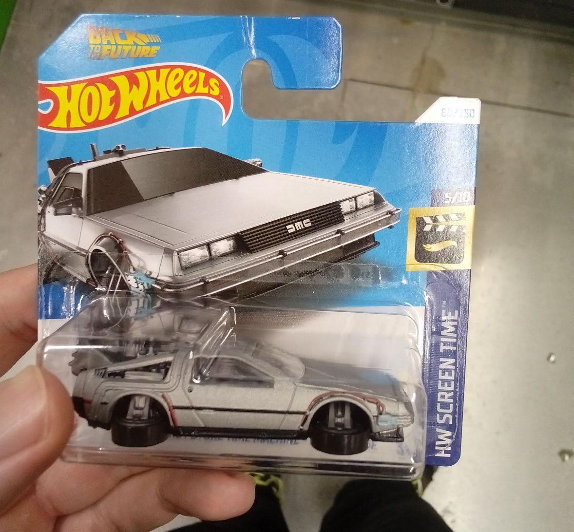 masina Hot Wheels Delorean Back to the future Time Machine