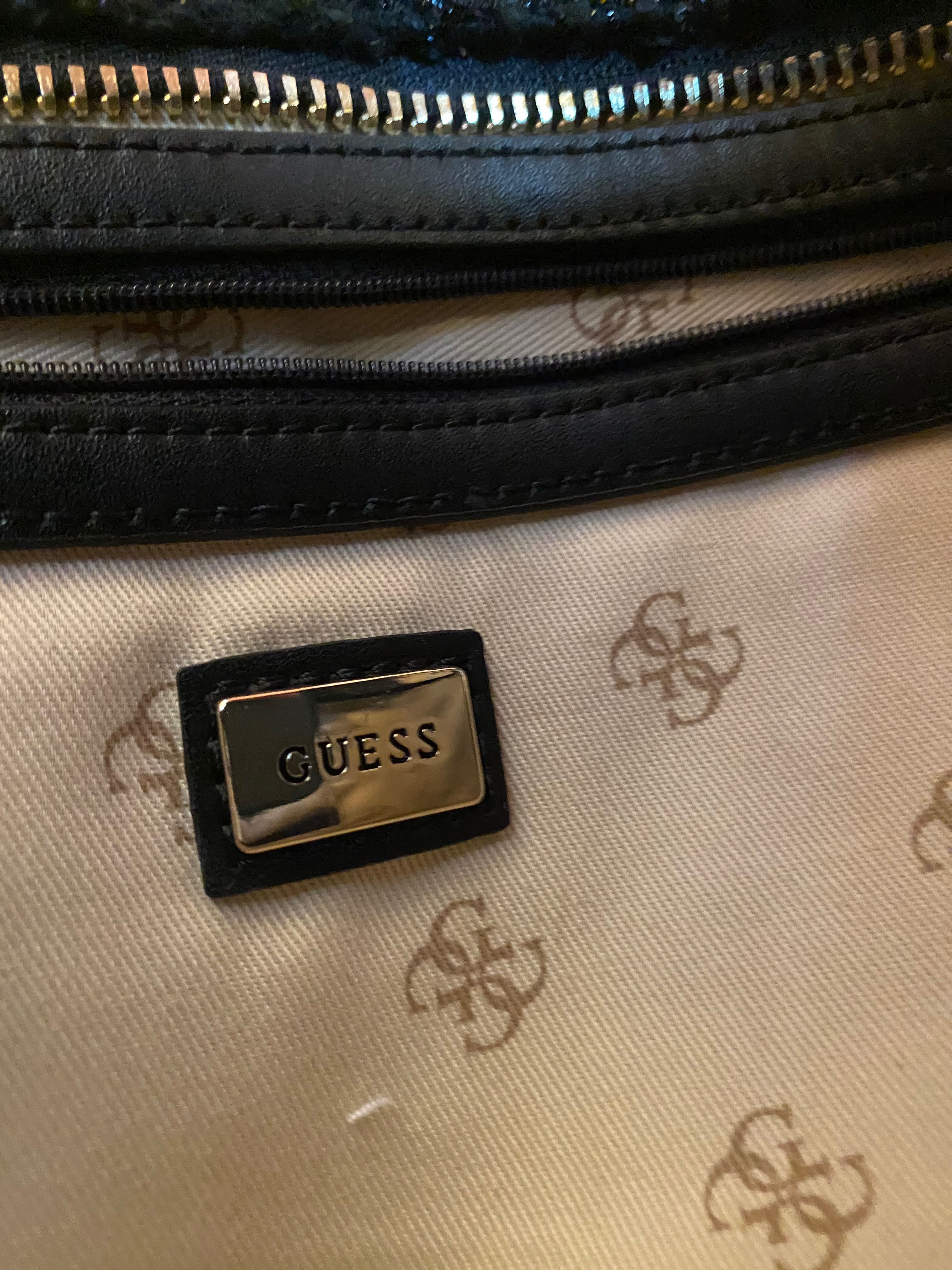 Guess дамска чанта