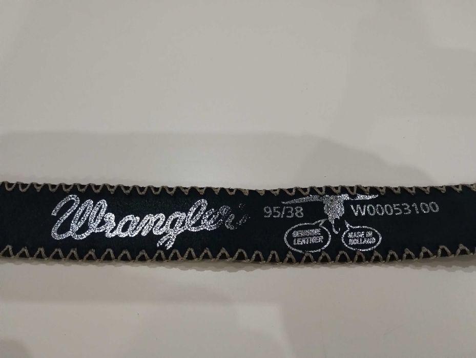 Дамски  маркови колани Wrangler  и Diesel. 
Подарък, моден аксесоар