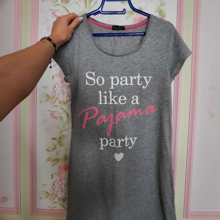 Нощница сива размер M