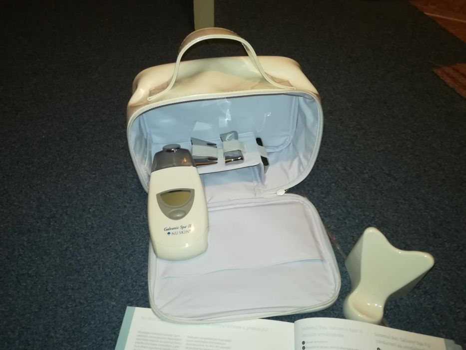 Aparat multifunctuonal Nu Skin Galvanic Spa System II