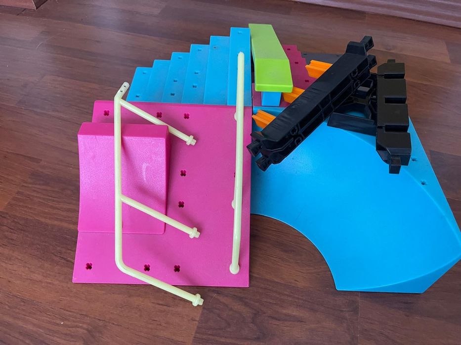 Piste teck deck , skateboars, set sah