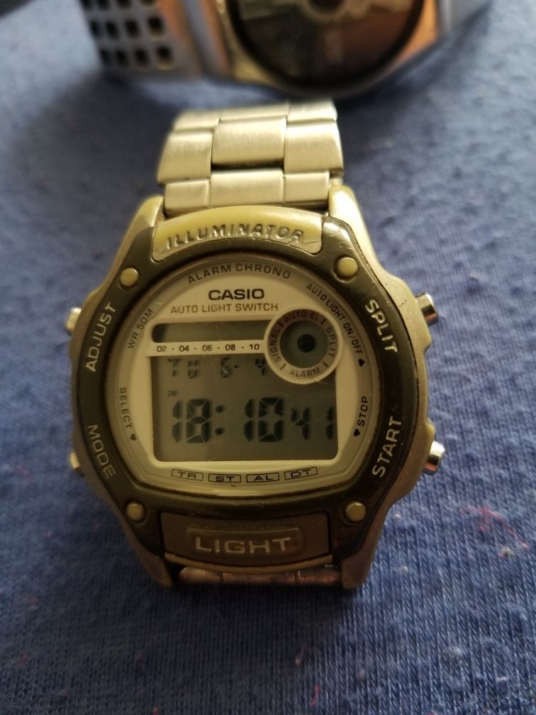 Ceas Casio foarte frumos