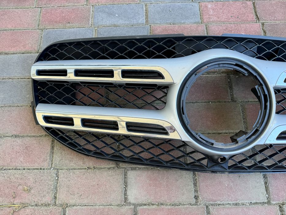 Оригинална предна решетка за Mercedes GLS W167 X167 AMG
