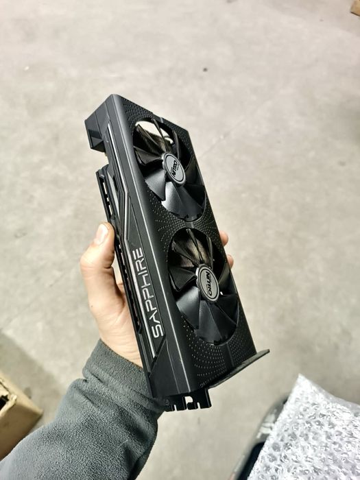 видеокарта RX 570 Sapphire  4GB