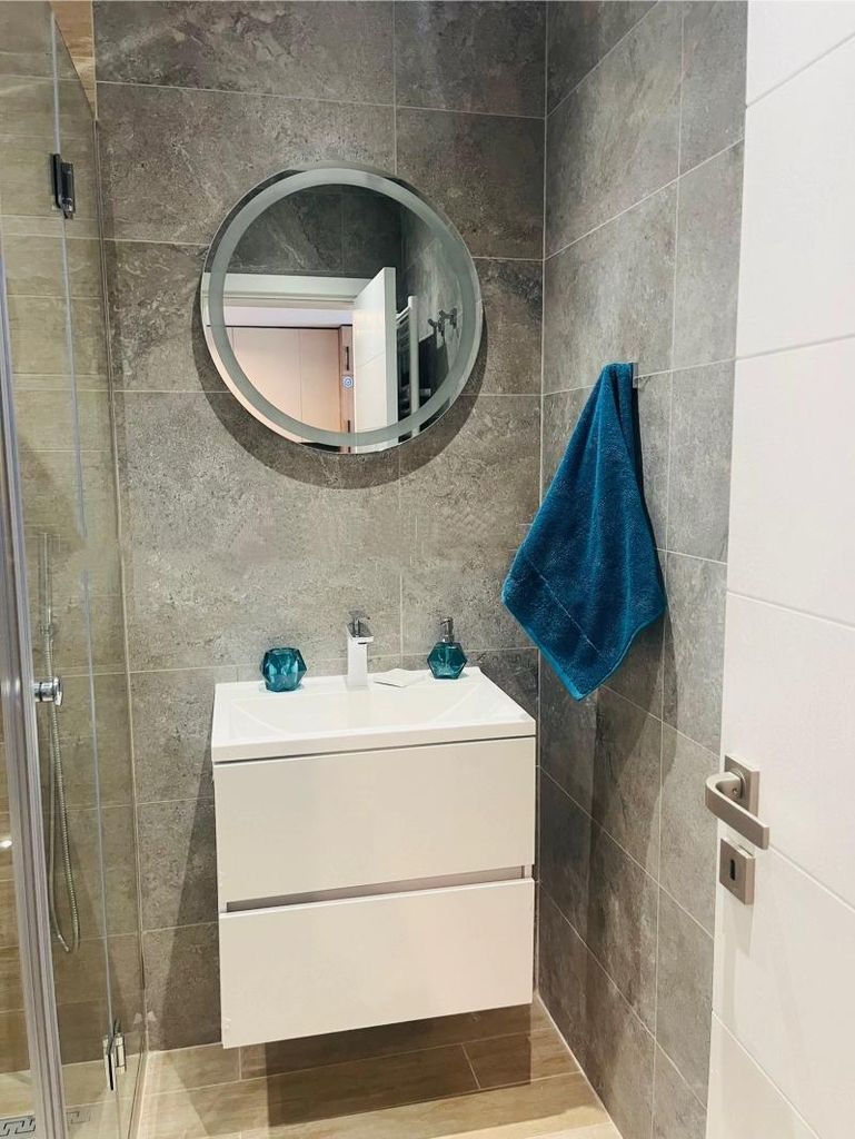 Дава се под наем Двустаен апартамент в София, Дианабад - 65 кв.м за 600 € - Снимка #5