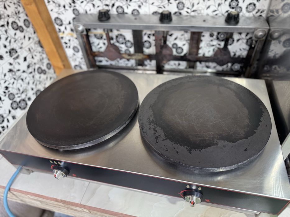Plita dubla de clatite uriase , 40 cm
