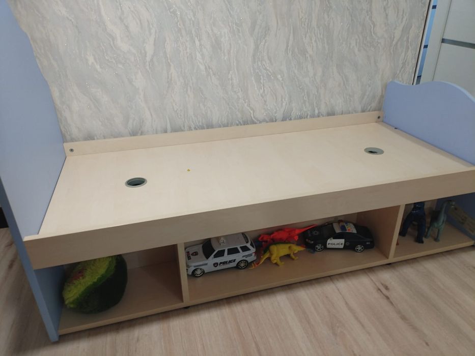 Детская кровать.