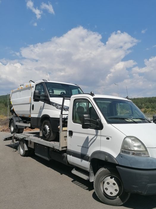 Продавам Рено Маскот