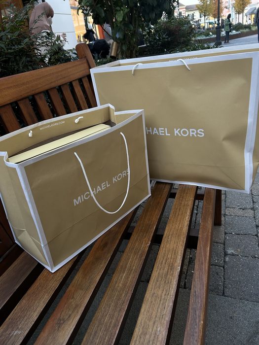Оригинални обувки и чанта MICHAEL KORS