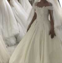 Продам свадебное платья