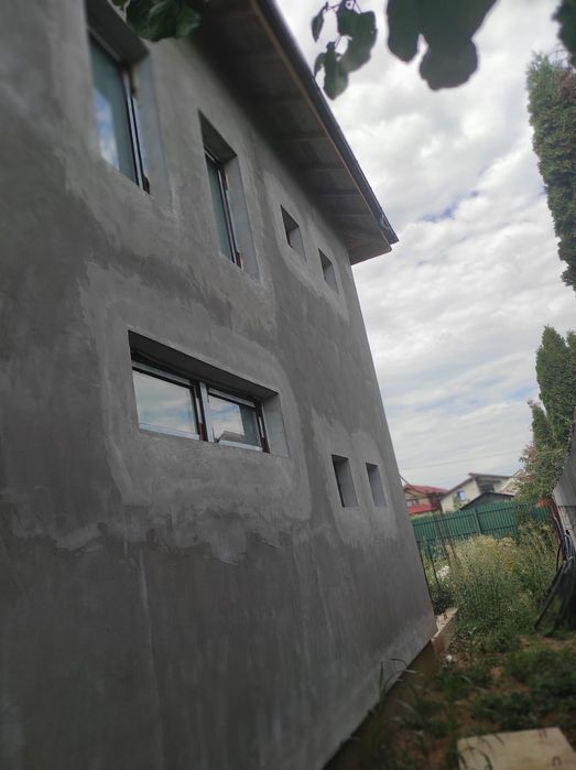 Casa în Târgoviște la doar 3 km de centru!!! Zona Peco Helene