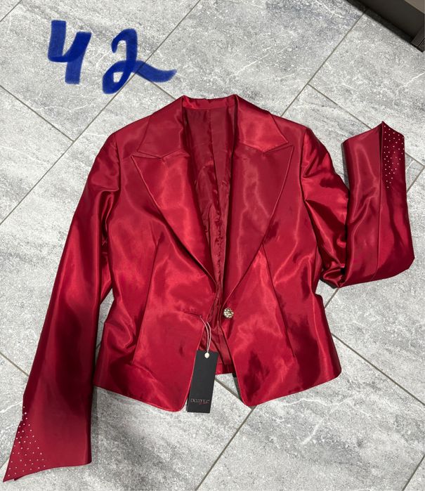 Новые женские пиджаки