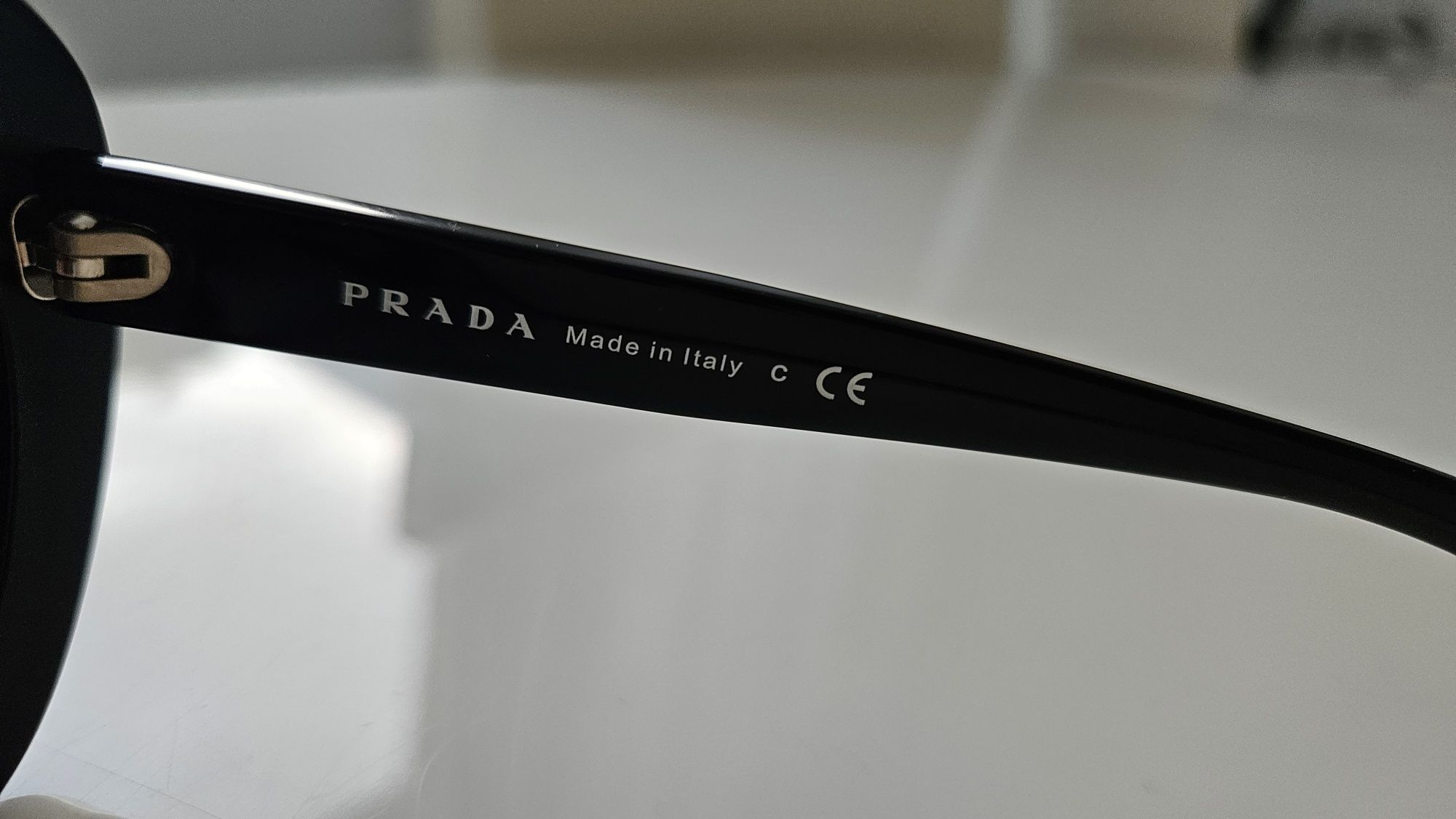 Слънчеви Очила Prada