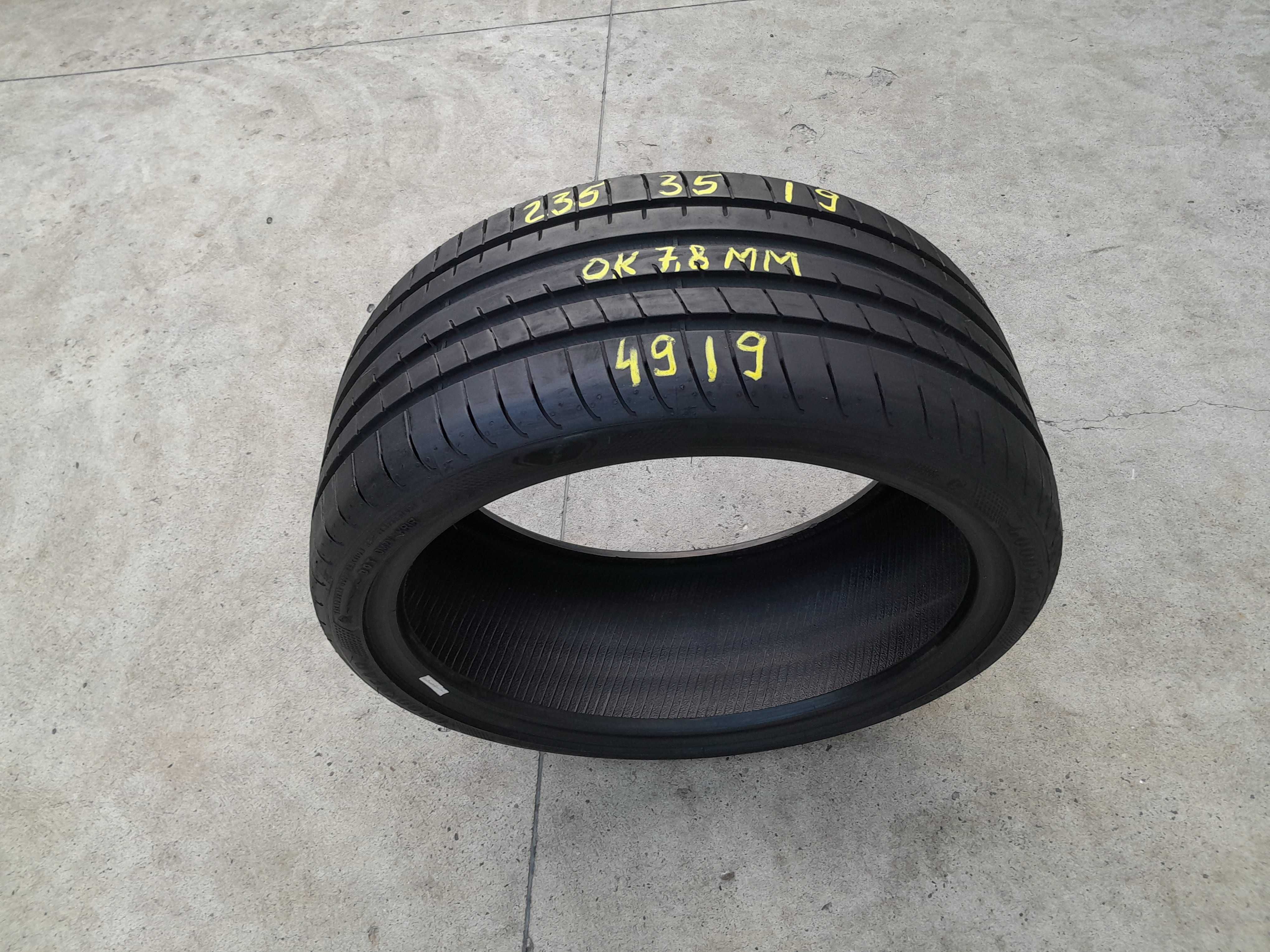 O anvelopa de vara 235 35 19 goodyear asymmetric 5 cu 7,8 mm 4919