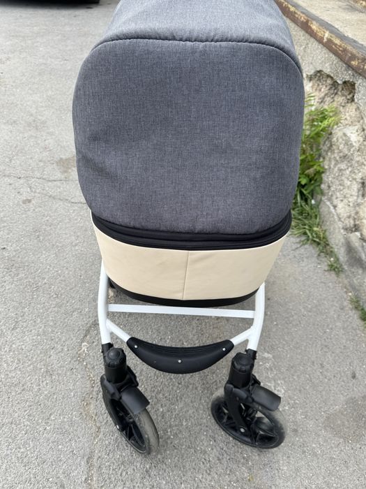 Здравейте продавам количка за бебе