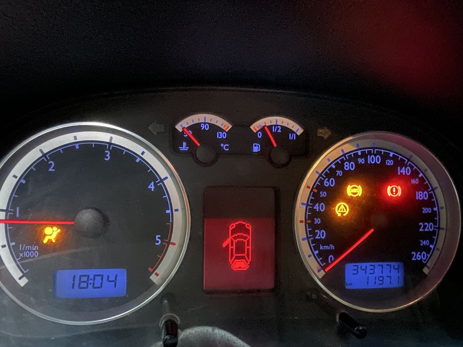 Vand Volkswagen golf 4/ Euro 4/ 2004