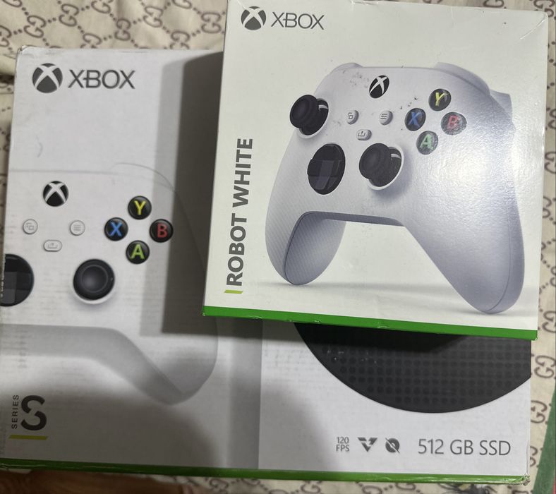 xbox series s консоль