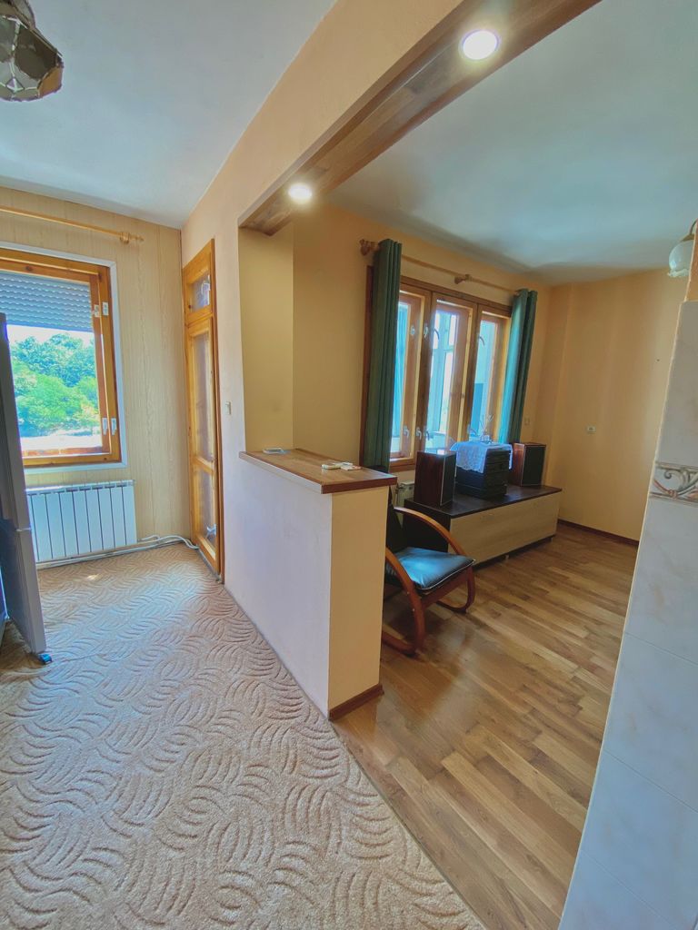 Продава се Четиристаен апартамент в Добрич, Балик - 125 кв.м за 960 €/кв.м - Снимка #9
