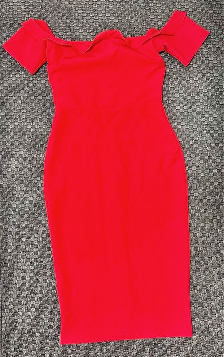 Rochie Rosie, River Island, trei sferturi.