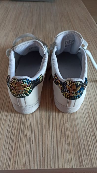 Adidas superstar