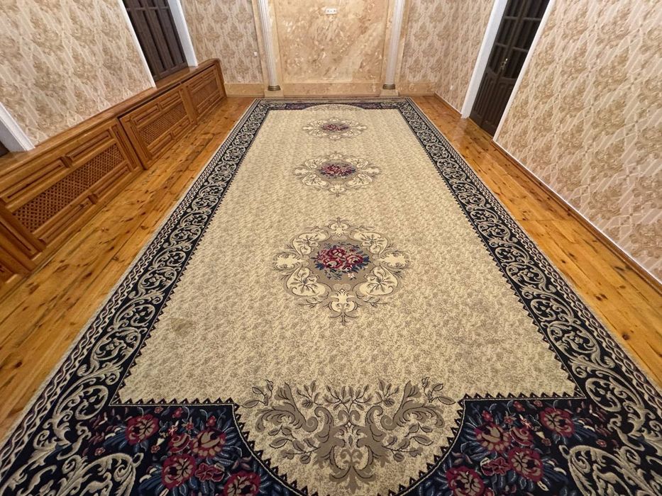 8 ga 4metr gilam sotiladi