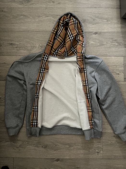 Кофта Burberry новая