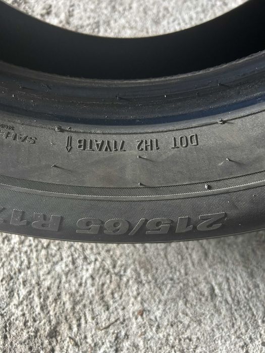 зимни гуми 215-65R17